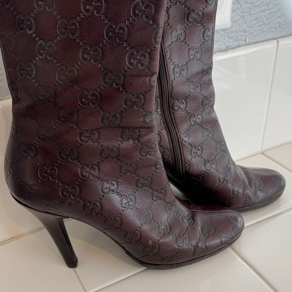 Gucci Brown GG-Embossed Over-the-Knee Leather Boots - Picture 5 of 9